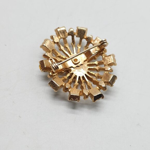 Vintage 1950s Immaculate Mary Brooch With Blue Rhinestones Religious Design - Picture 3 of 4